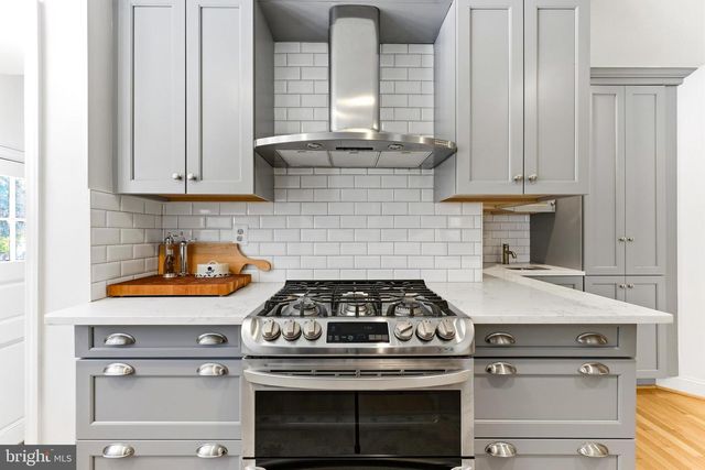 107 UPNOR RD, Baltimore, MD 21212