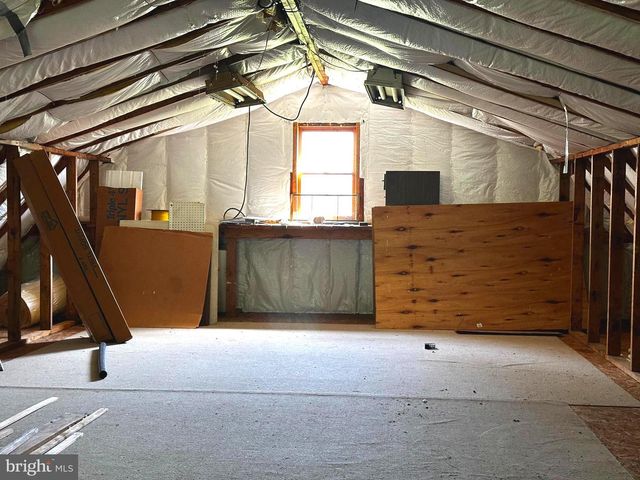229 HOLLIS DR, Gerrardstown, WV 25420