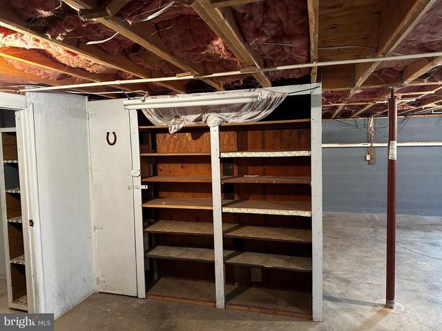 229 HOLLIS DR, Gerrardstown, WV 25420