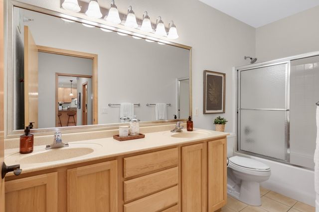 7100 Metro Boulevard 416, Edina, MN 55439