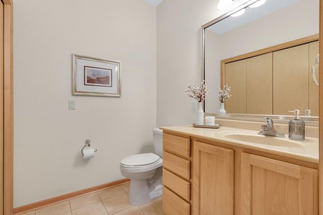 7100 Metro Boulevard 416, Edina, MN 55439