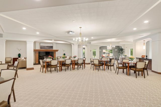 7100 Metro Boulevard 416, Edina, MN 55439