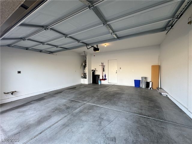 8957 Eudora Avenue, Las Vegas, NV 89148