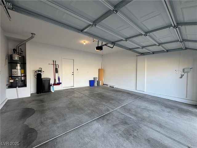 8957 Eudora Avenue, Las Vegas, NV 89148