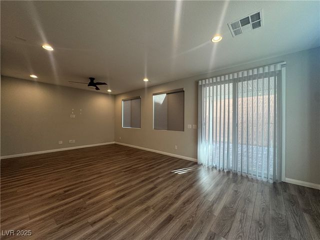 8957 Eudora Avenue, Las Vegas, NV 89148