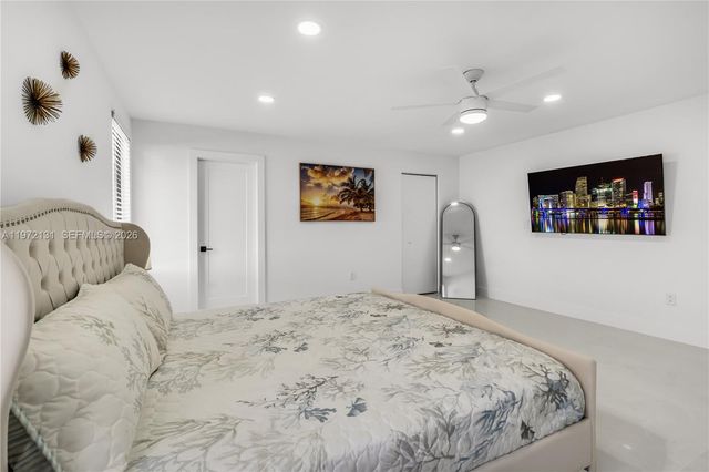 348 NE 117th St, Miami, FL 33161