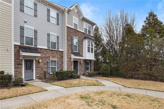 615 Dupree LN, Chesapeake, VA 23324