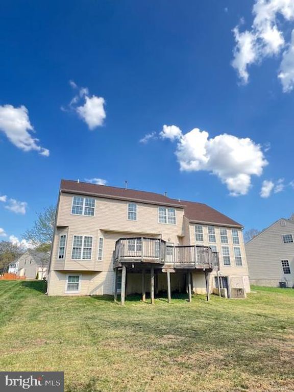 Image 8 of property listing at 2608 PEBBLEBROOK TERRACE CT, Waldorf, MD 20603