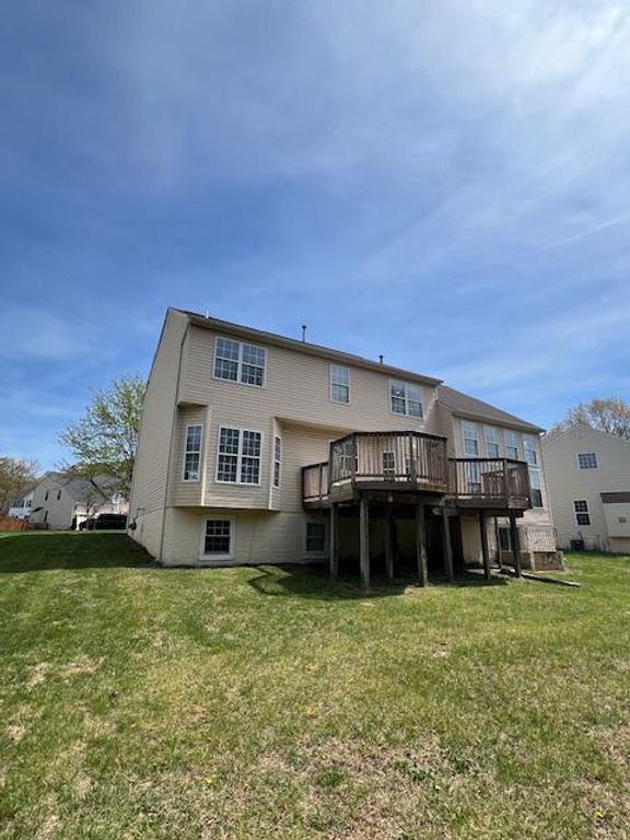 Image 9 of property listing at 2608 PEBBLEBROOK TERRACE CT, Waldorf, MD 20603