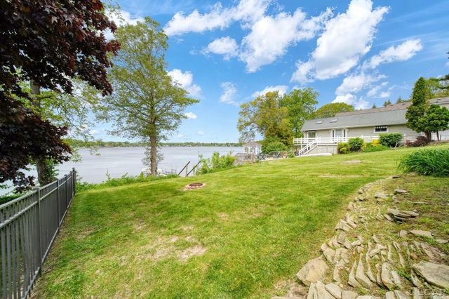 4834 Round Lake Highway, Woodstock Twp, MI 49253