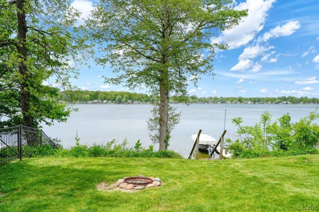 4834 Round Lake Highway, Woodstock Twp, MI 49253