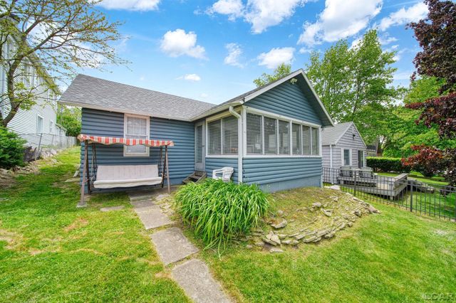4834 Round Lake Highway, Woodstock Twp, MI 49253