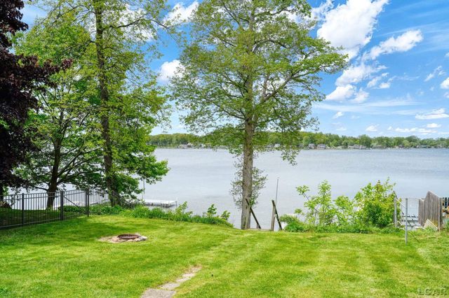 4834 Round Lake Highway, Woodstock Twp, MI 49253