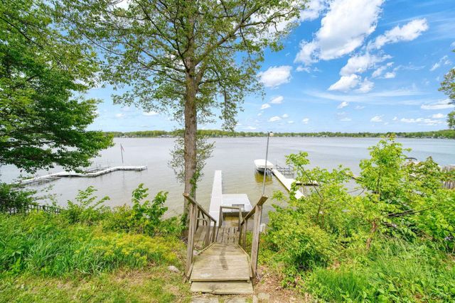 4834 Round Lake Highway, Woodstock Twp, MI 49253
