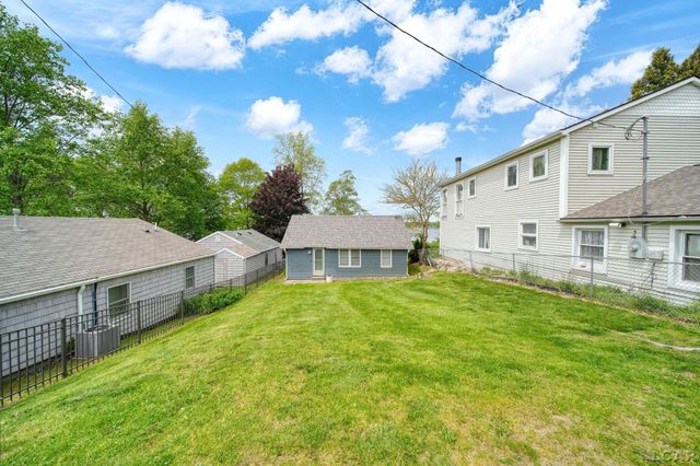 4834 Round Lake Highway, Woodstock Twp, MI 49253