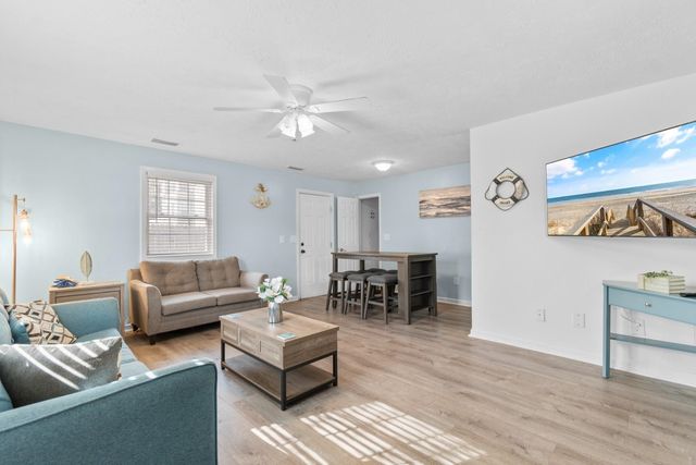 1005 28th Ave. S, North Myrtle Beach, SC 29582