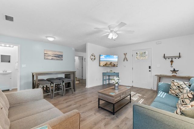 1005 28th Ave. S, North Myrtle Beach, SC 29582