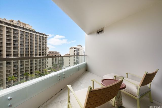 223 Saratoga Road 1310, Honolulu, HI 96815