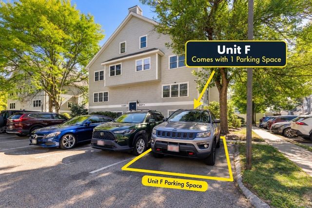 15 Marion St F, Boston, MA 02131
