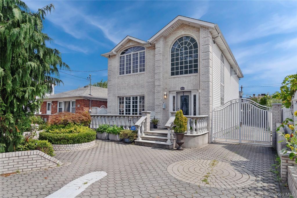 158-23 92nd Street, Howard Beach, NY 11414 — photo 2