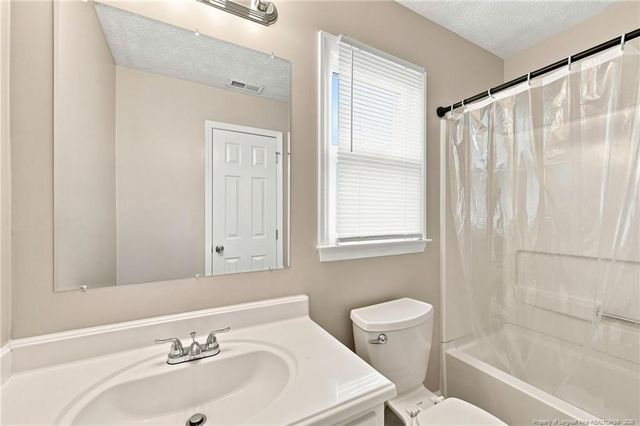 6716 Battle Road, Fayetteville, NC 28314