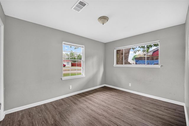 9610 Foredale Street, Houston, TX 77075