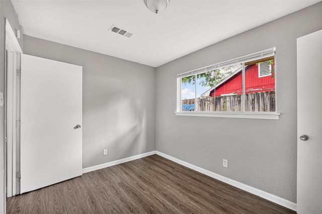 9610 Foredale Street, Houston, TX 77075
