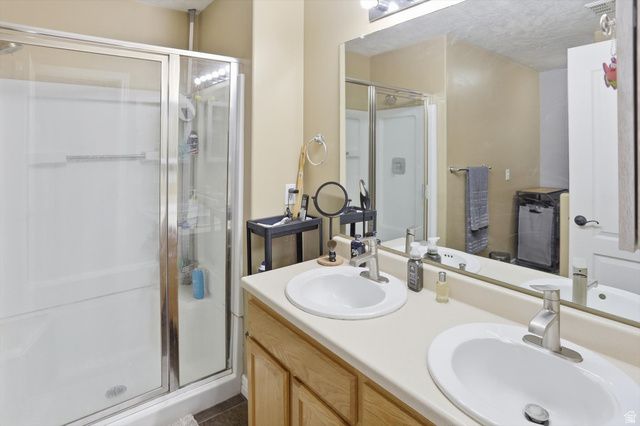 432 W ALFRED DR, Tooele, UT 84074