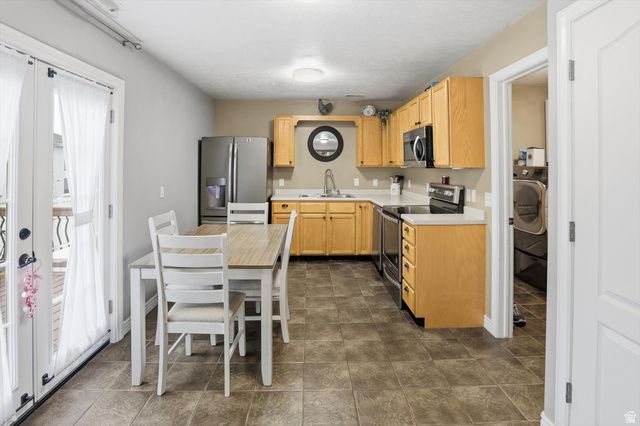 432 W ALFRED DR, Tooele, UT 84074