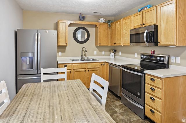 432 W ALFRED DR, Tooele, UT 84074