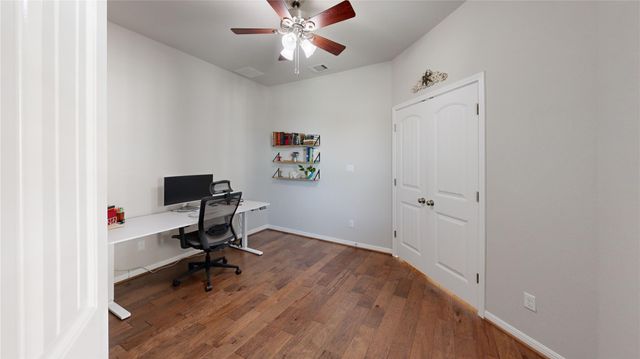 203 Summer Park BND, Cedar Park, TX 78613