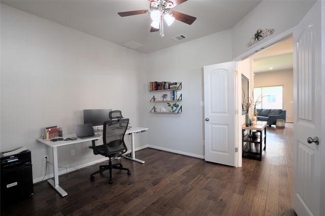 203 Summer Park BND, Cedar Park, TX 78613