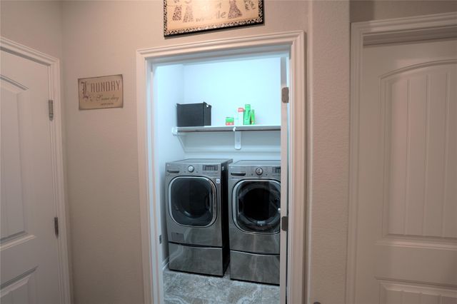203 Summer Park BND, Cedar Park, TX 78613