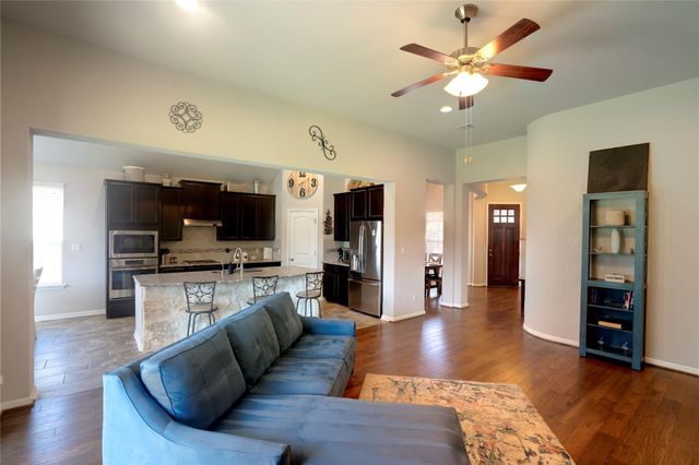 203 Summer Park BND, Cedar Park, TX 78613
