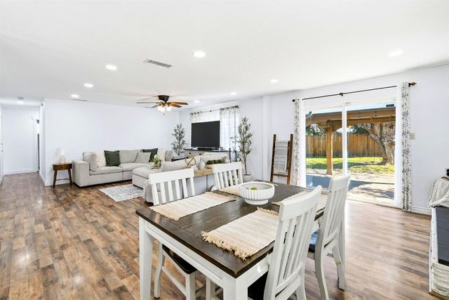 10720 Zueger Ct, Rancho Cordova, CA 95670