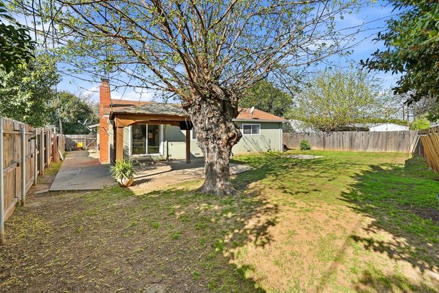 10720 Zueger Ct, Rancho Cordova, CA 95670