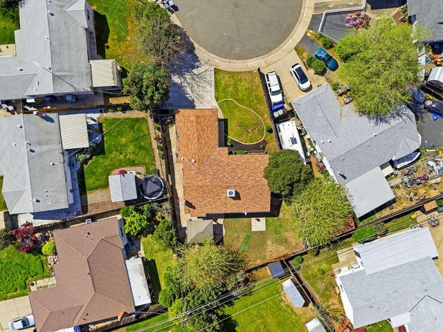 10720 Zueger Ct, Rancho Cordova, CA 95670