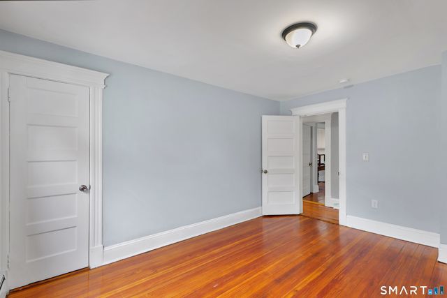 382 Vine Street, Hartford, CT 06112