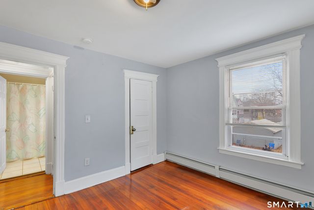 382 Vine Street, Hartford, CT 06112