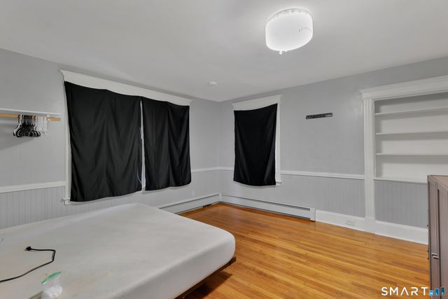 382 Vine Street, Hartford, CT 06112