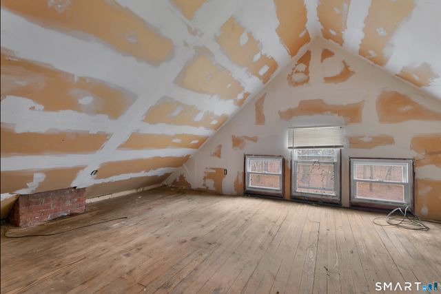 382 Vine Street, Hartford, CT 06112