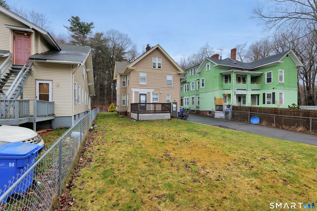 382 Vine Street, Hartford, CT 06112