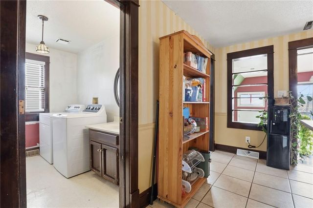 537 E Mill Street, Liberty, MO 64048