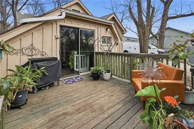 537 E Mill Street, Liberty, MO 64048