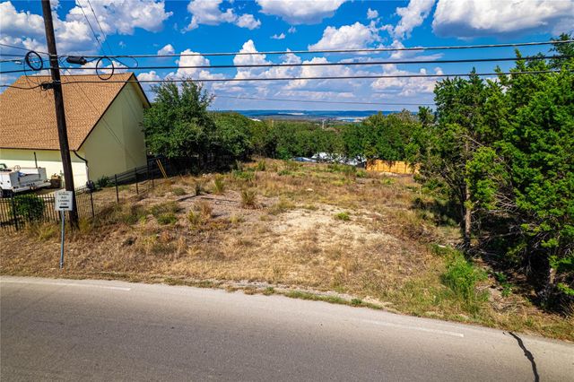 22704 Briarcliff DR, Spicewood, TX 78669