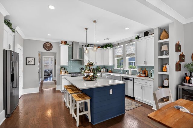 706 Kent Street, Mount Pleasant, SC 29464