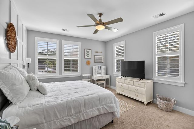 706 Kent Street, Mount Pleasant, SC 29464