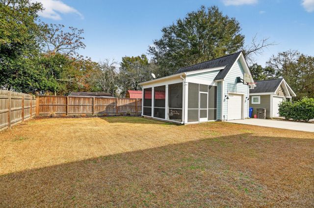 706 Kent Street, Mount Pleasant, SC 29464