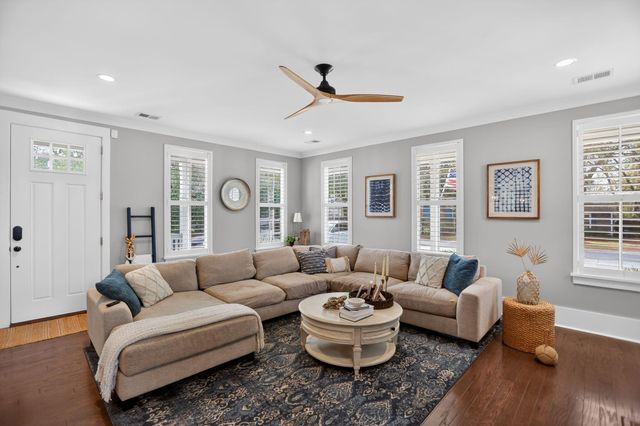 706 Kent Street, Mount Pleasant, SC 29464