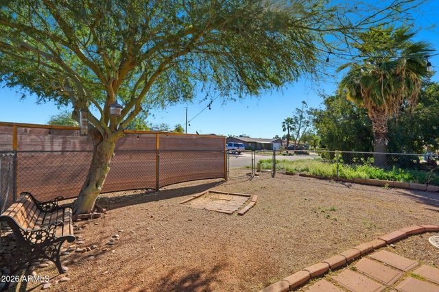 1355 W 4TH Avenue, Apache Junction, AZ 85120